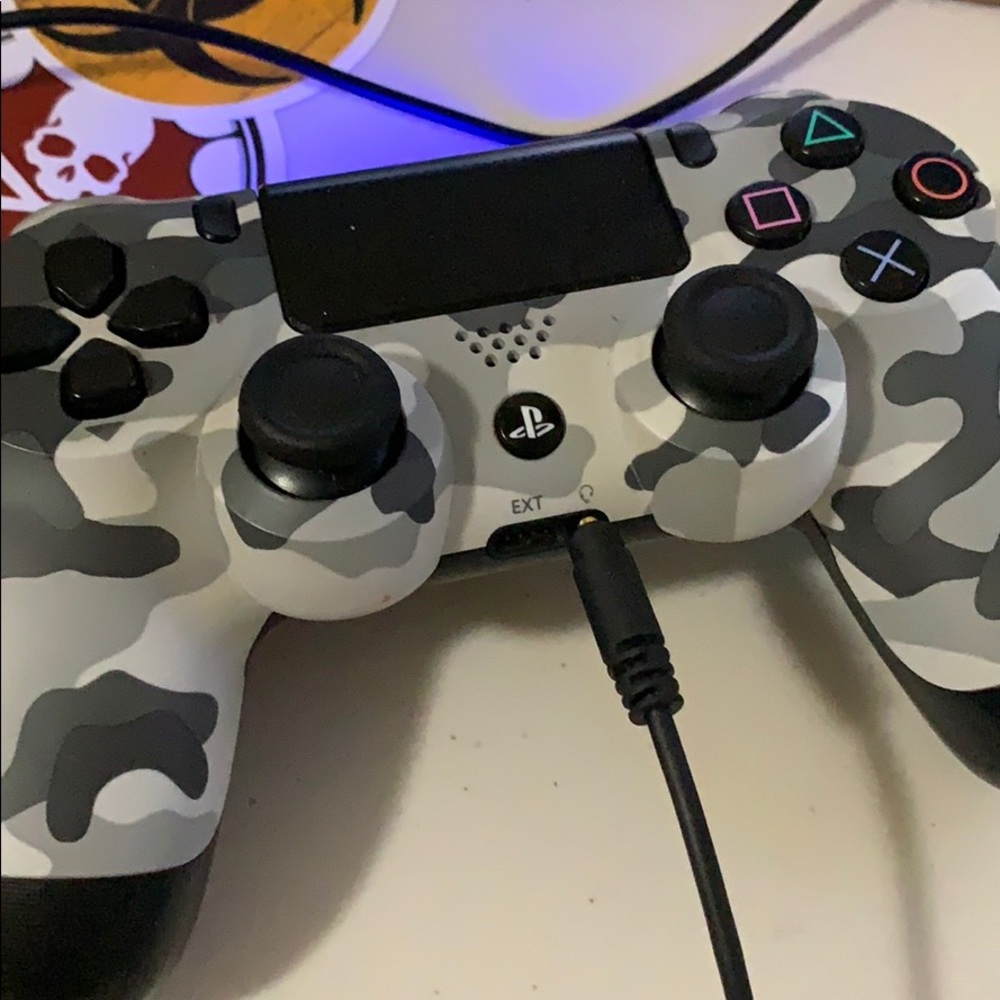 Ps4/Ps4 Controller - image 2